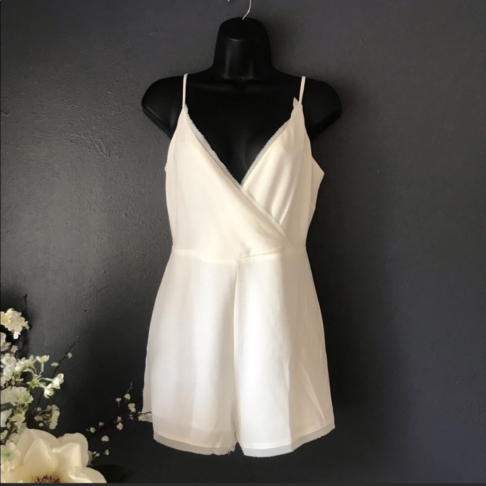 Pull&Bear Wrap Front Romper White - Short